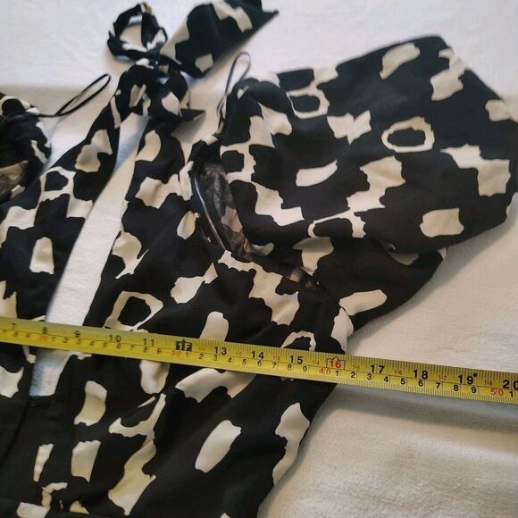 ASTR The Label Halter Cutout Midi Dress Small Puff Sleeve Open Back - Picture 9 of 11